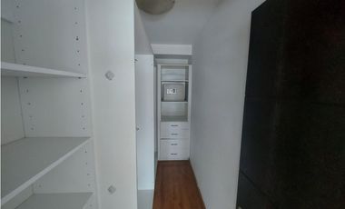 VENTA APARTAMENTO EN AVENIDA BALBOA PH BAYFRONT OPORTUNIDAD