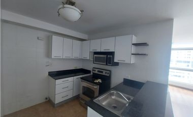 VENTA APARTAMENTO EN AVENIDA BALBOA PH BAYFRONT OPORTUNIDAD