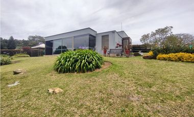Venta Finca Vereda El Perico Envigado Area 6400m2