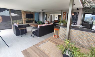 Venta Finca Vereda El Perico Envigado Area 6400m2
