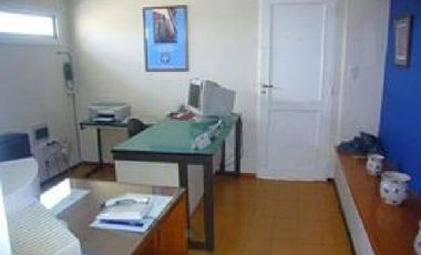 Alquilo Oficina a pocas cuadras de Shopping Villa Cabrera