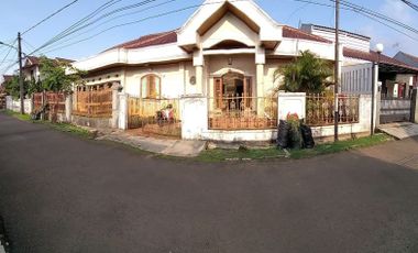 Rumah Dijual Cepat di Cluster Serua Ciputat - 2610