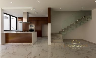 Casa en venta Nueva en Solares