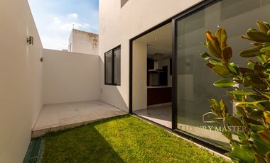 Casa en venta Nueva en Solares