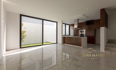 Casa en venta Nueva en Solares