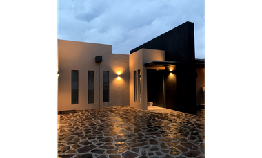 CASA EN VENTA  EN SAN GASPAR VALLE DE BRAVO