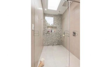 casa en venta en la calera. Cod V5120