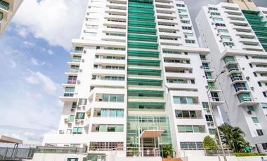 VENDO APARTAMENTO PH ELMARE