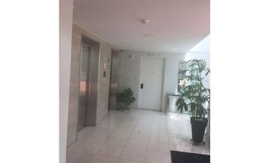 VENDO APARTAMENTO PH ELMARE