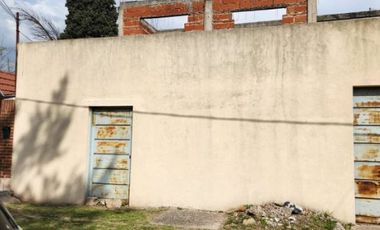 Casa en venta en Temperley Este