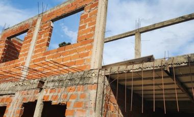 Casa en venta en Temperley Este