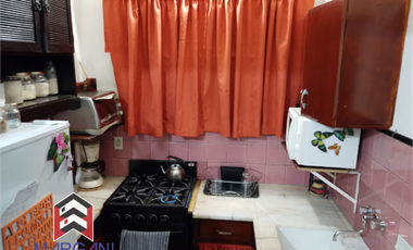 Excelente Departamento 3 AMB al Frente