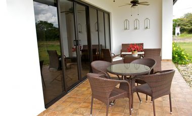 VENTA DE CASA EN EL RESIDENCIAL BRISAS DEL ENCANTO
