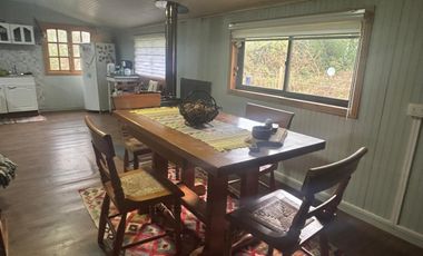 CASA EN SECTOR RURAL DE LONCOPAN EN MEDIA HECTAREA DE TERRENO