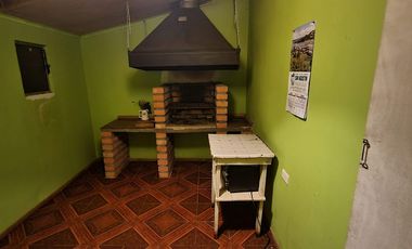 CASA EN SECTOR RURAL DE LONCOPAN EN MEDIA HECTAREA DE TERRENO