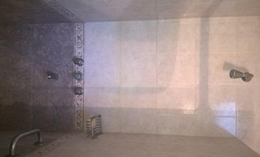 VENDO CASA EN NECOCHEA