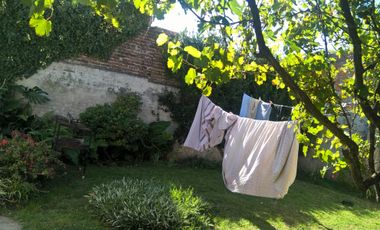 VENDO CASA EN NECOCHEA