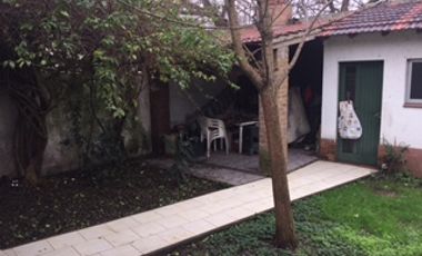 Hermosa Chalet Estilo Quinta en Paso del Rey