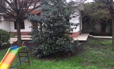 Hermosa Chalet Estilo Quinta en Paso del Rey