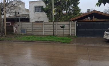 Hermosa Chalet Estilo Quinta en Paso del Rey