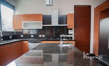 apartamento en arriendo en la cabrera. Cod A174