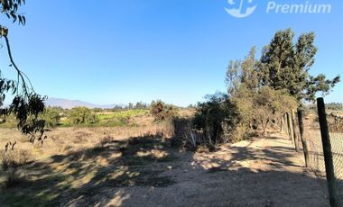 Parcela Agrícola con Derechos de Agua en Venta - Codigua.