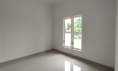 1 UNIT TERAKHIR!! RUMAH MURAH SIAP HUNI DI BERBAH
