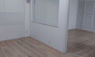 Oficina Y/o Consultorio de 85 m² Aproximados en  Guadalupe Inn