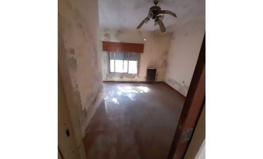 OPORTUNIDAD. CASA EN PH