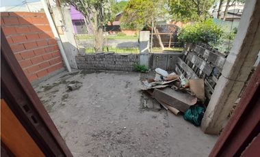 OPORTUNIDAD. CASA EN PH