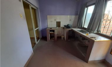 OPORTUNIDAD. CASA EN PH