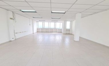 COD. 638 - SE ARRIENDA OFICINA - BARRIO: CENTRO
