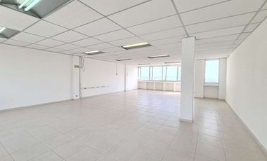 COD. 638 - SE ARRIENDA OFICINA - BARRIO: CENTRO