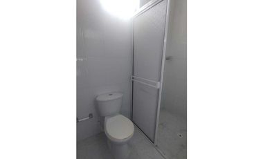 Apartamento en arriendo en un primer piso  sector de la castellana