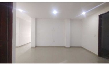 Apartamento en arriendo en un primer piso  sector de la castellana