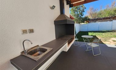 Casa en venta como nueva, Barrio Colonial, Sanchina, Machalí