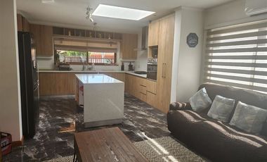 Casa en venta como nueva, Barrio Colonial, Sanchina, Machalí