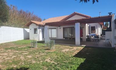 Casa en venta como nueva, Barrio Colonial, Sanchina, Machalí