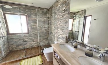 Casa en venta como nueva, Barrio Colonial, Sanchina, Machalí