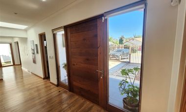 Casa en venta como nueva, Barrio Colonial, Sanchina, Machalí