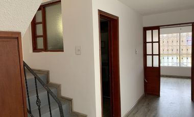 casa en arriendo en avenida pradilla. Cod A5184
