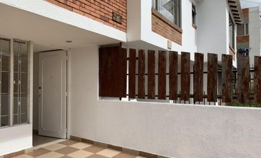 casa en arriendo en avenida pradilla. Cod A5184