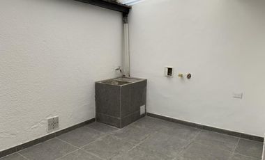 casa en arriendo en avenida pradilla. Cod A5184