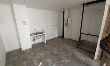 local en arriendo en alto prado. Cod A120520