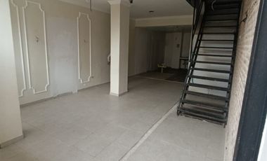 local en arriendo en alto prado. Cod A120520
