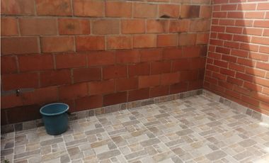 VENTA CASA UNIFAMILIAR EN BELLO