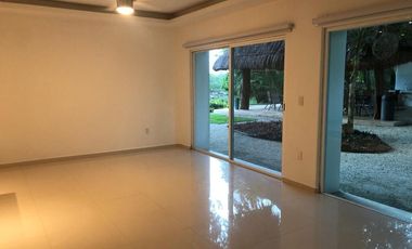 Renta casa Xik’nal Lagos del Sol 3 Recámaras Sin muebles