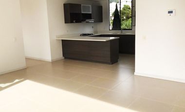 PR13335 Apartamento en arriendo sector El Esmeraldal