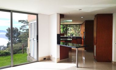 PR15400 Arriendo de casa en el sector Alto de Palmas