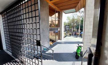 Amplias Oficinas en venta en Las Aguilas